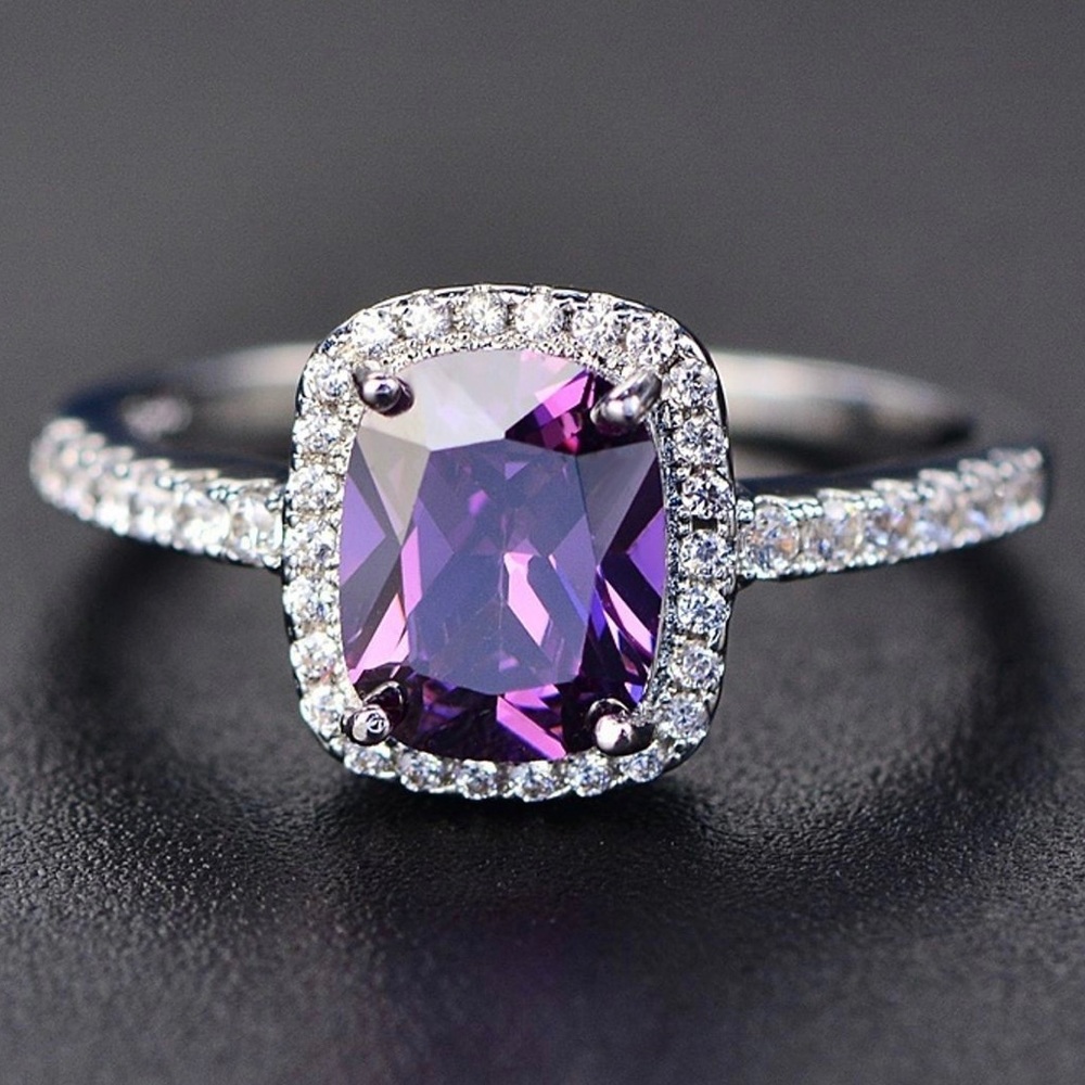 Elegant Purple Gemstone Silver Ring